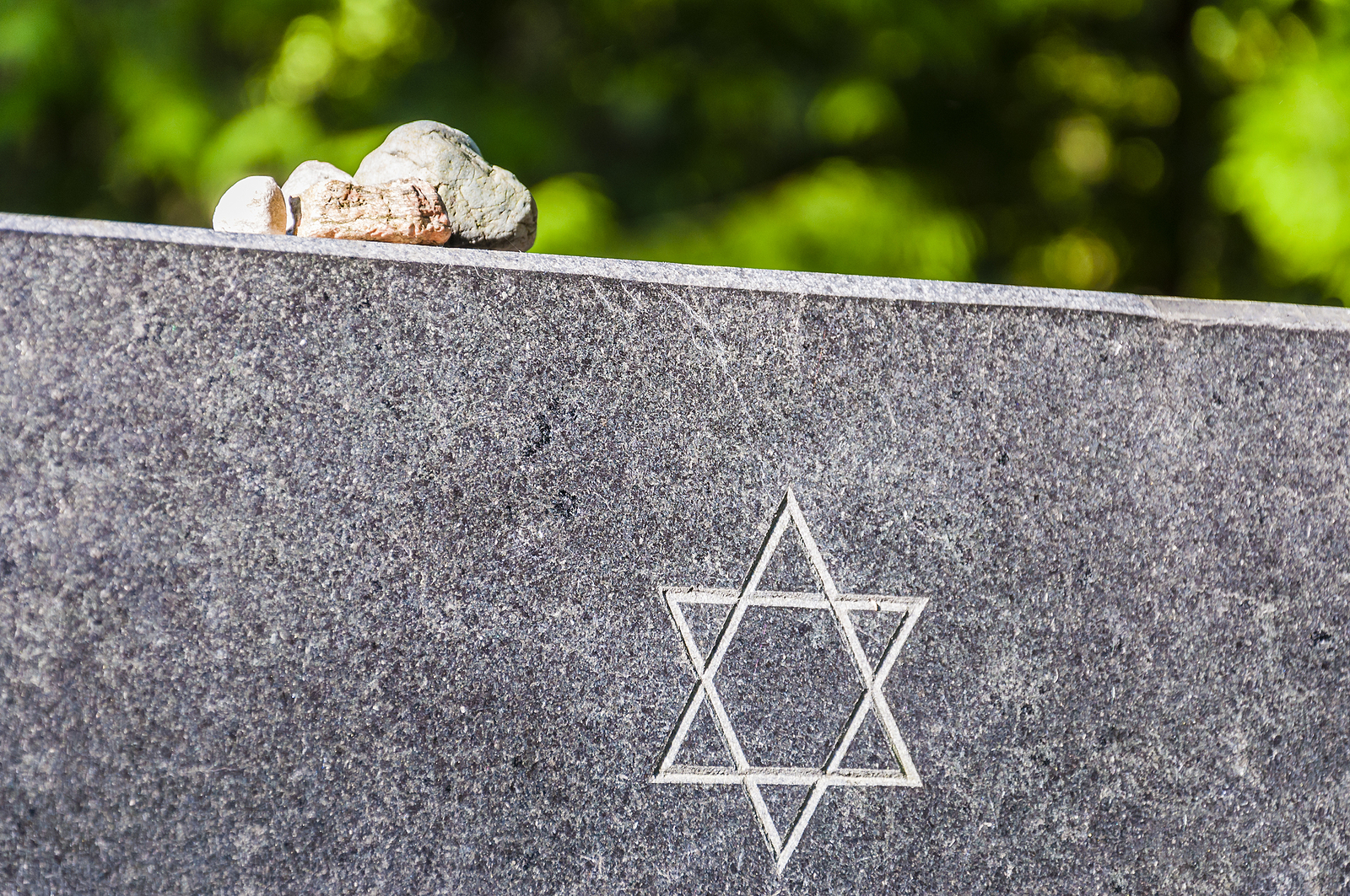 jewish gravestone