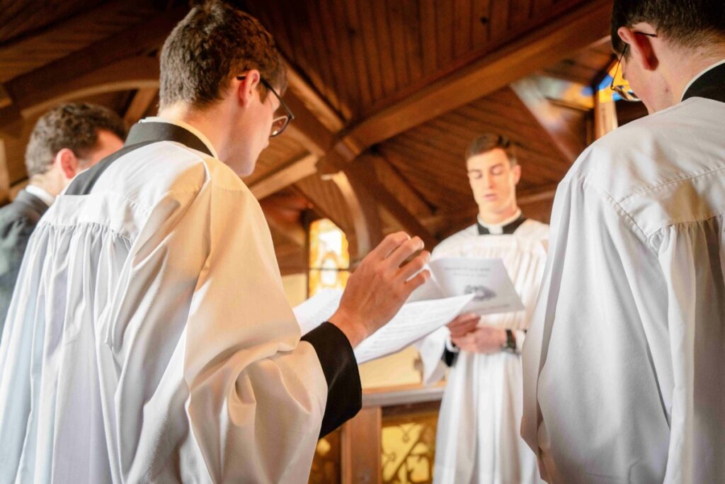 christian clergy at funeral